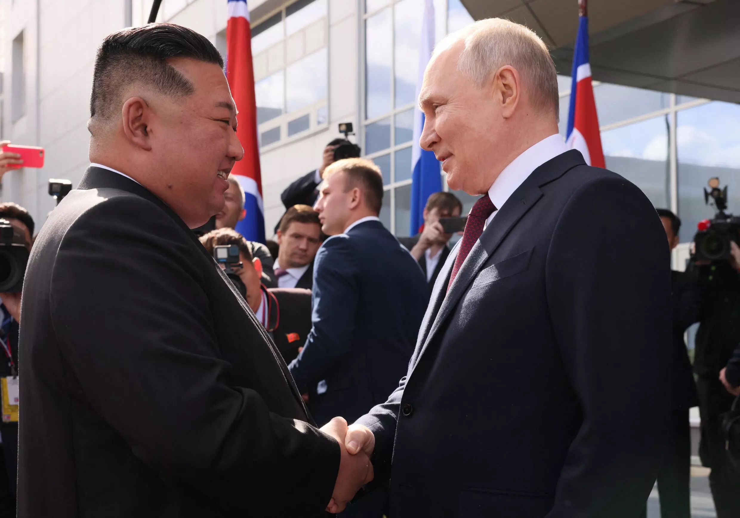 Kim Jong-un assure à Vladimir Poutine que Moscou remportera une « grande victoire » sur ses ennemis