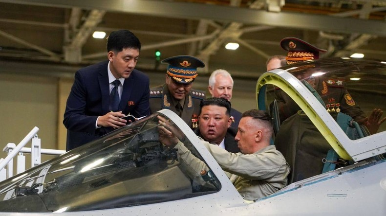 Le dirigeant coréen Kim Jong-un visite l’usine aéronautique Gagarine dans l’Extrême-Orient russe