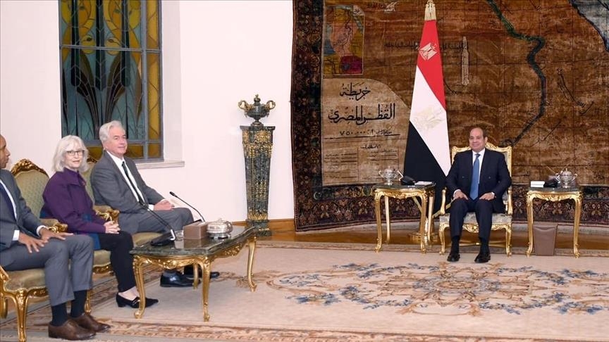 Égypte : Al-Sissi reçoit le directeur de la CIA et appelle à un cessez-le-feu à Gaza