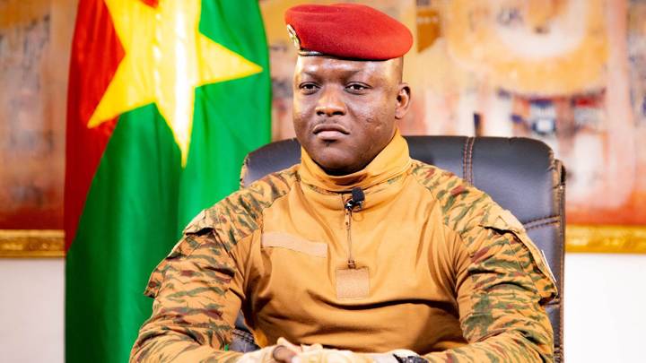Burkina Faso : Ibrahim Traoré dote l’armée d’avions de chasse