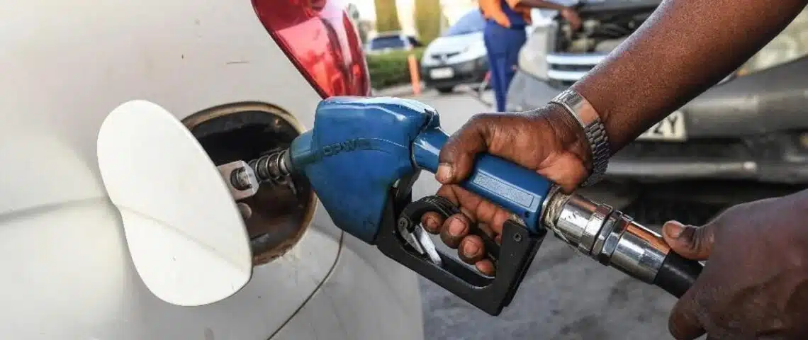 Hausse des prix du carburant au Tchad: les syndicats décrètent une grève de six jours
