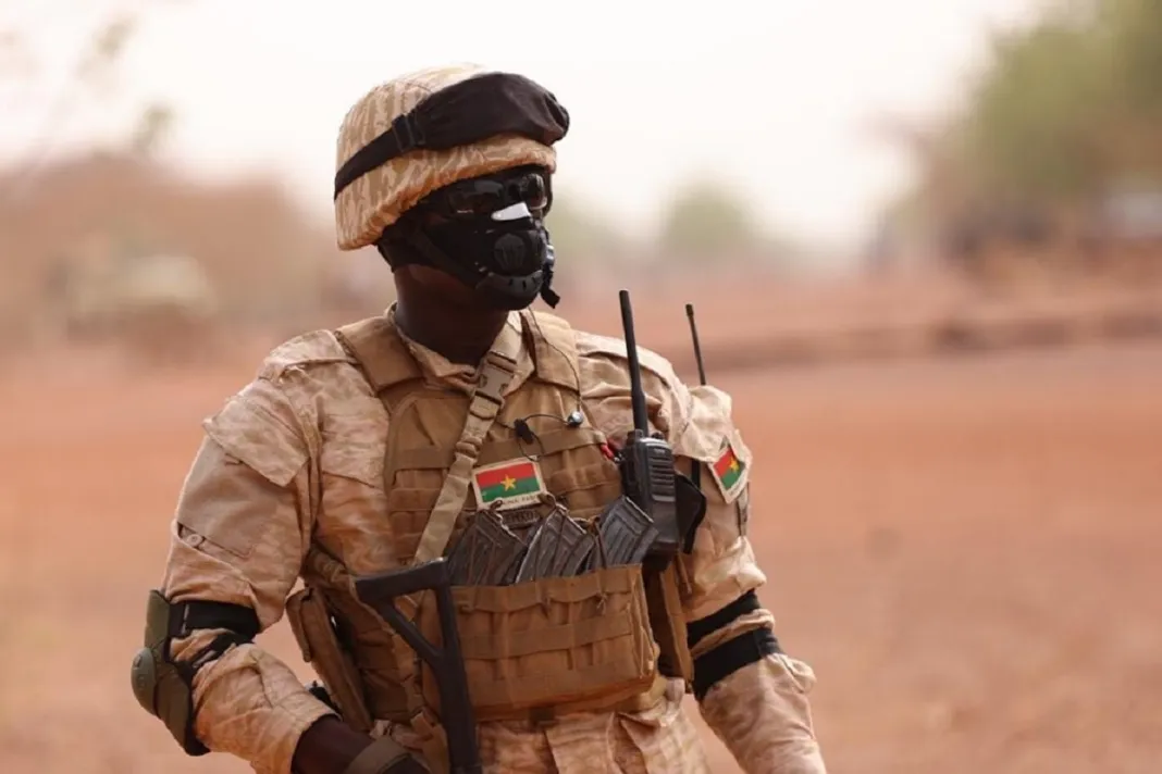 Burkina: l’armée alerte sur des risques d’attentats kamikazes en ville