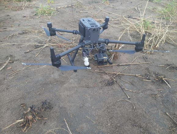 Government forces neutralize a French drone in Moyenne-Sido.