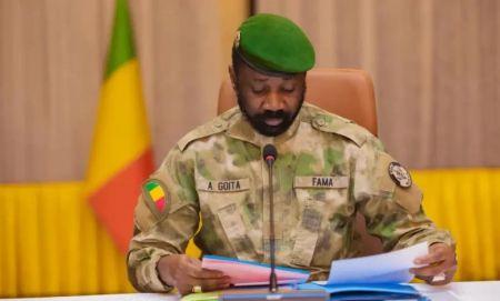 Mali : Assimi Goïta suspend les activités de tous les partis politiques et associations