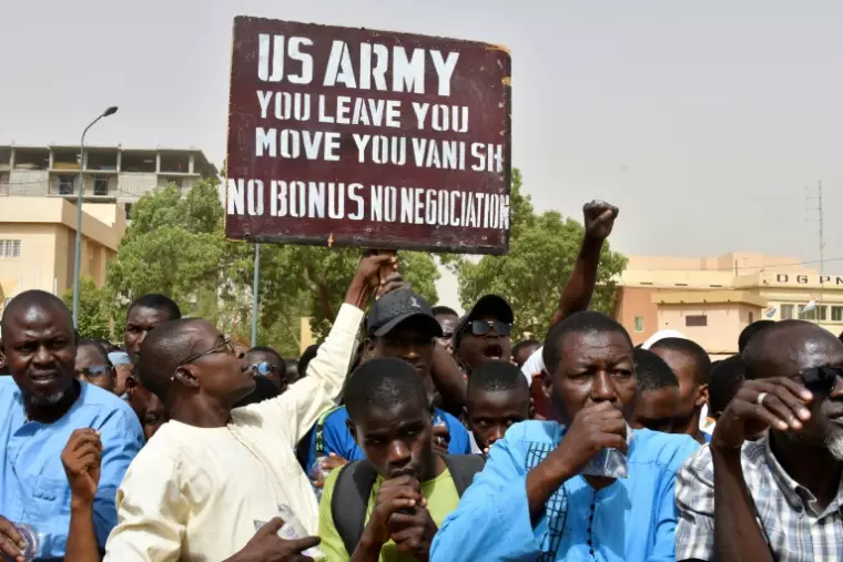 Niger: des milliers de manifestants réclament le départ des soldats américains