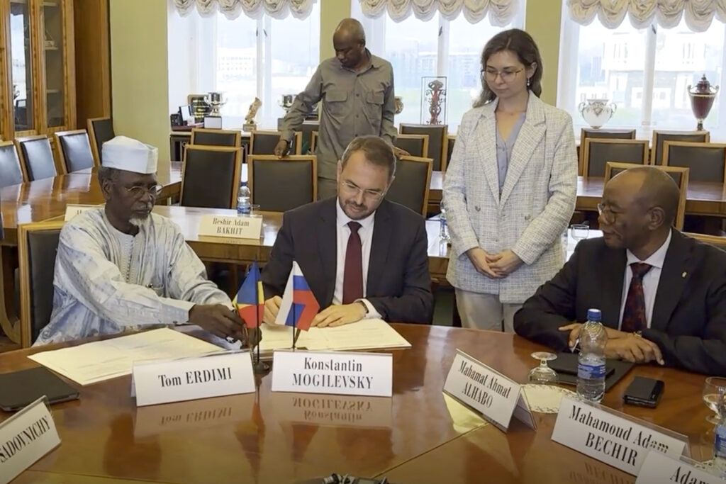 La Russie Et Le Tchad Ont Signé Un Mémorandum Sur La Coopération Dans L’enseignement Supérieur