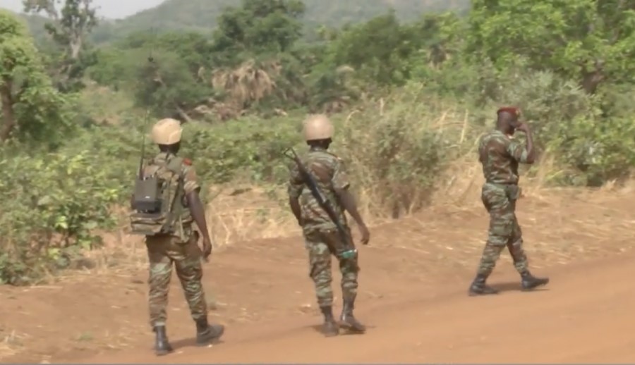 Un soldat béninois témoigne de la présence des troupes françaises dans la région de Kandi qui participent aux opérations avec les Forces armées du Bénin