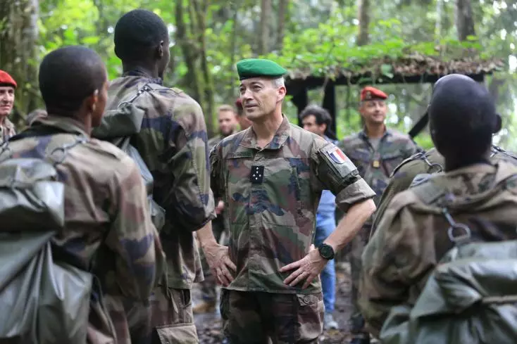La présence militaire française au Gabon se tourne vers la formation