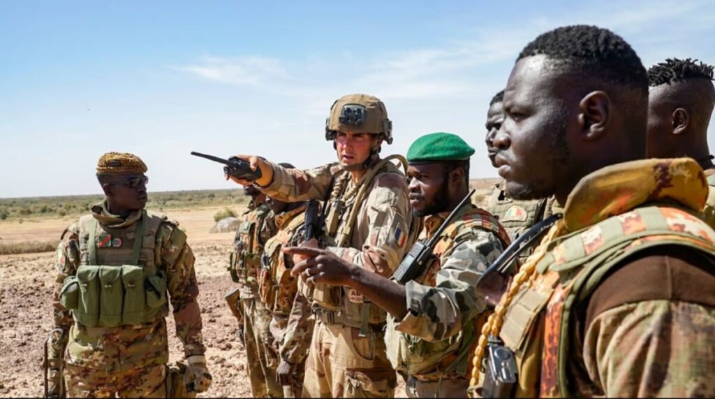 L’expert s’exprime sur l’avenir de la présence militaire française en Afrique